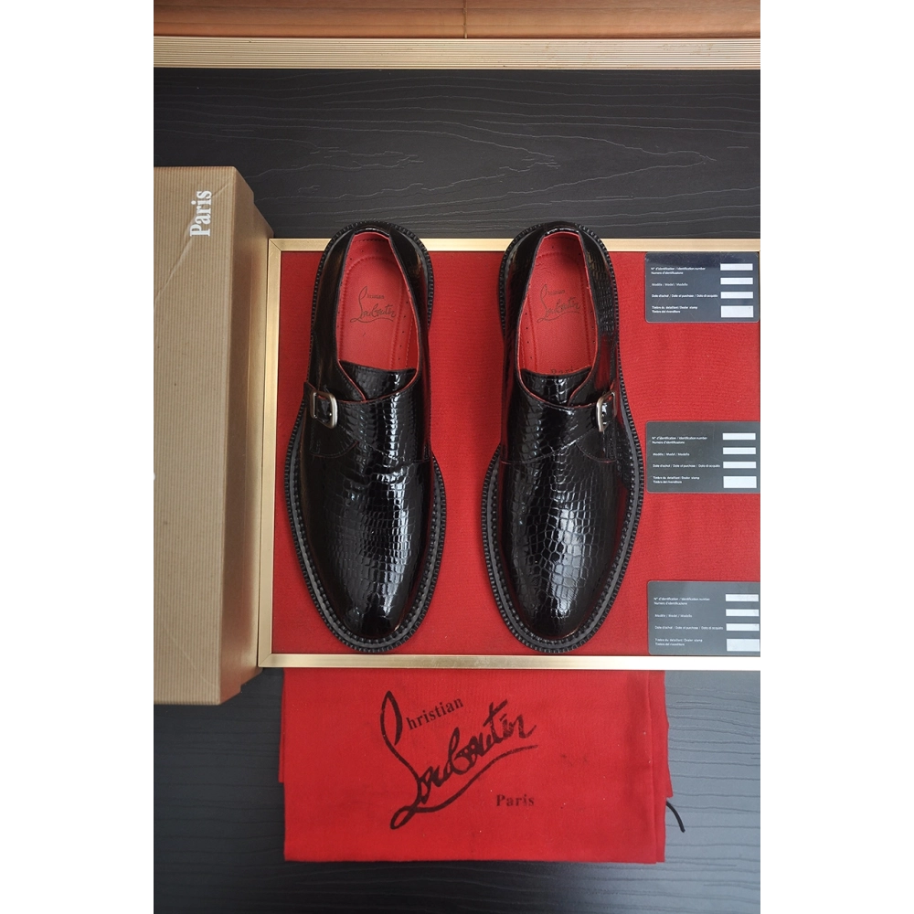 Christian Louboutin leather shoes 028,Oxfords,Christian Louboutin Sneakers,Luxury Shoes