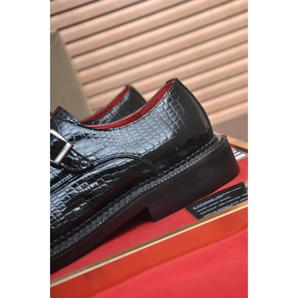 Christian Louboutin leather shoes 028,Oxfords,Christian Louboutin Sneakers,Luxury Shoes