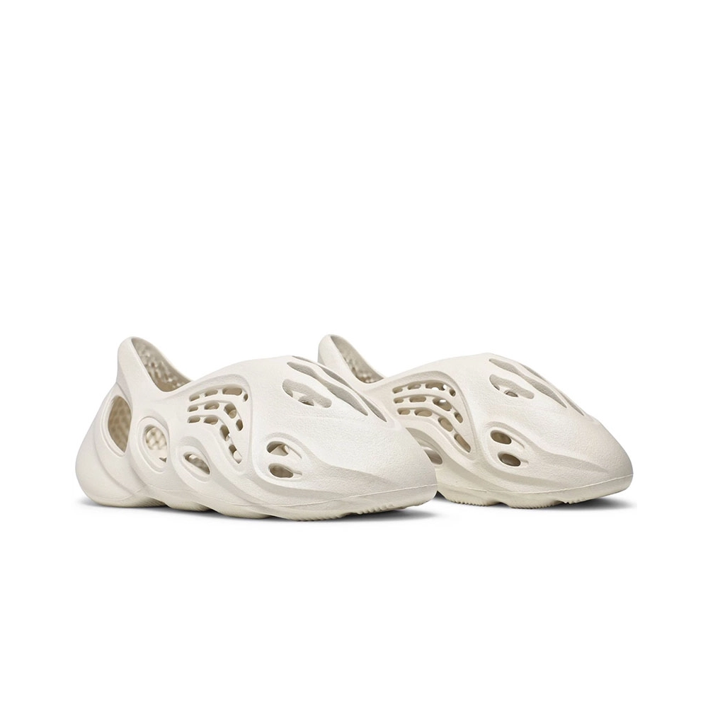 YEEZY FOAM RUNNER ARARAT,YEEZY FOAM RUNNER,YEEZY