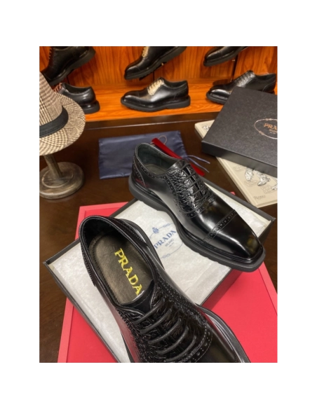 Prada leather shoes 069,PRADA SNEAKERS,Luxury Shoes