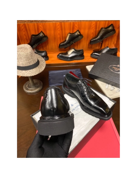 Prada leather shoes 069,PRADA SNEAKERS,Luxury Shoes