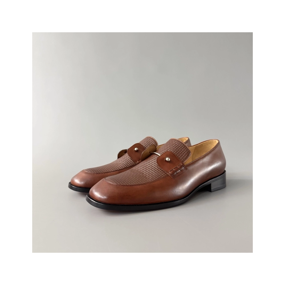 Christian Louboutin leather shoes 079,Oxfords,Christian Louboutin Sneakers,Luxury Shoes