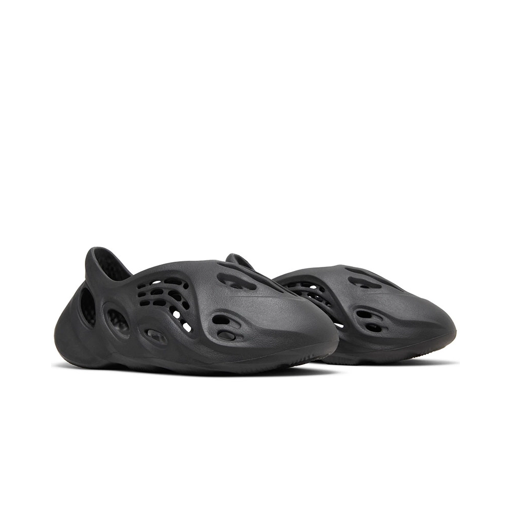 YEEZY FOAM RUNNER ONYX,YEEZY FOAM RUNNER,YEEZY