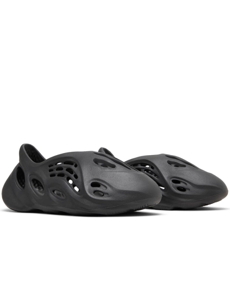YEEZY FOAM RUNNER ONYX,YEEZY FOAM RUNNER,YEEZY