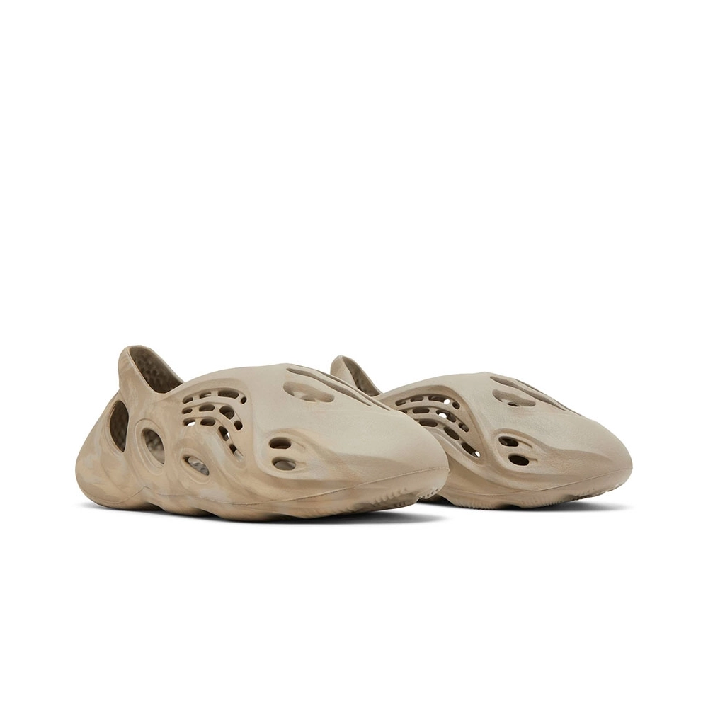 YEEZY FOAM RUNNER STONE SAGE,YEEZY FOAM RUNNER,YEEZY