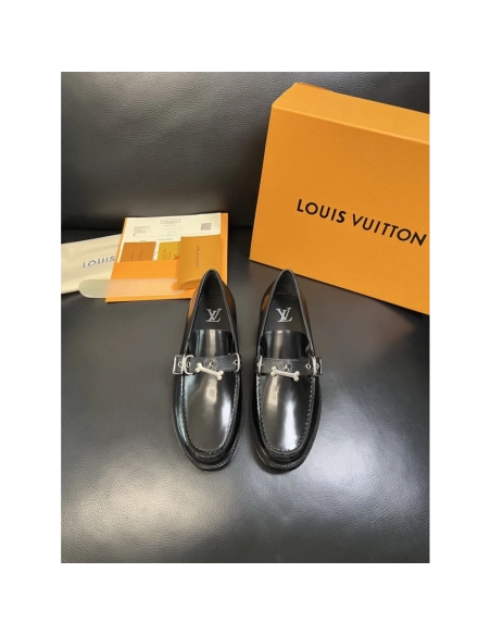 Louis Vuitton leather shoes 011,Louis Vuitton Leather Shoes,LOUIS VUITTON Sneakers,Business Shoes