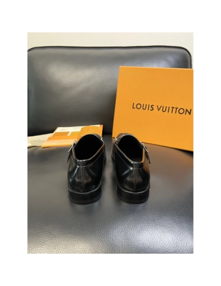 Louis Vuitton leather shoes 011,Louis Vuitton Leather Shoes,LOUIS VUITTON Sneakers,Business Shoes