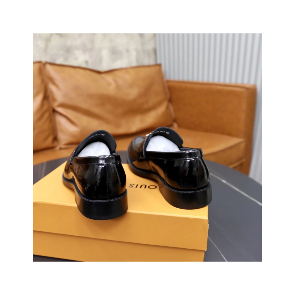 Louis Vuitton leather shoes 015,Louis Vuitton Leather Shoes,LOUIS VUITTON Sneakers,Business Shoes