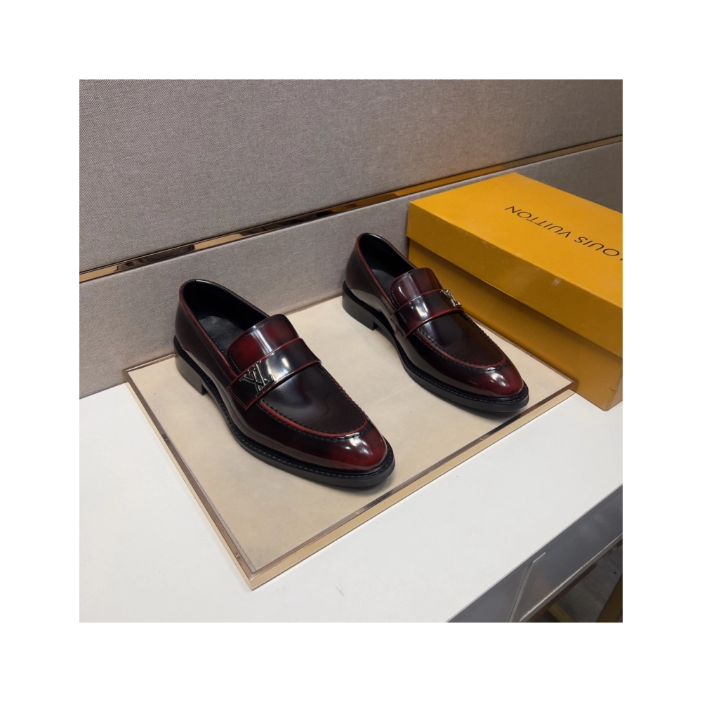 Louis Vuitton leather shoes 040,Louis Vuitton Leather Shoes,LOUIS VUITTON Sneakers,Business Shoes