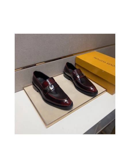 Louis Vuitton leather shoes 040,Louis Vuitton Leather Shoes,LOUIS VUITTON Sneakers,Business Shoes