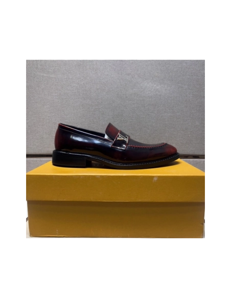Louis Vuitton leather shoes 040,Louis Vuitton Leather Shoes,LOUIS VUITTON Sneakers,Business Shoes