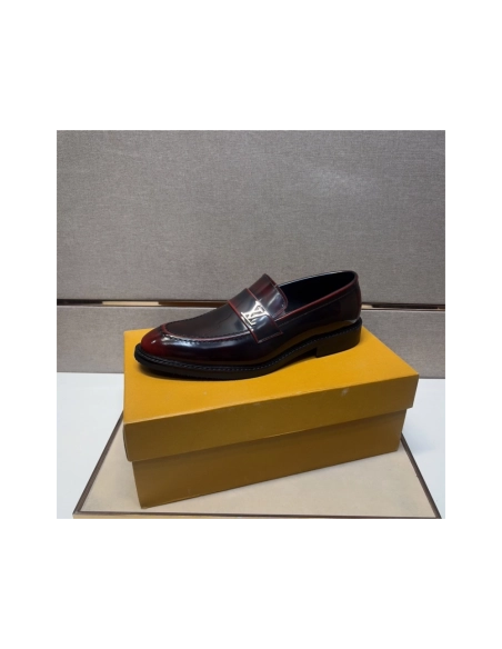 Louis Vuitton leather shoes 040,Louis Vuitton Leather Shoes,LOUIS VUITTON Sneakers,Business Shoes