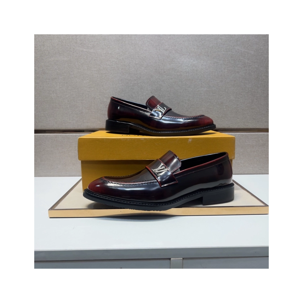 Louis Vuitton leather shoes 040,Louis Vuitton Leather Shoes,LOUIS VUITTON Sneakers,Business Shoes