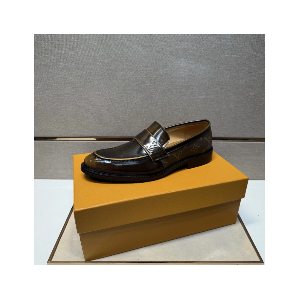 Louis Vuitton leather shoes 041,Louis Vuitton Leather Shoes,LOUIS VUITTON Sneakers,Business Shoes