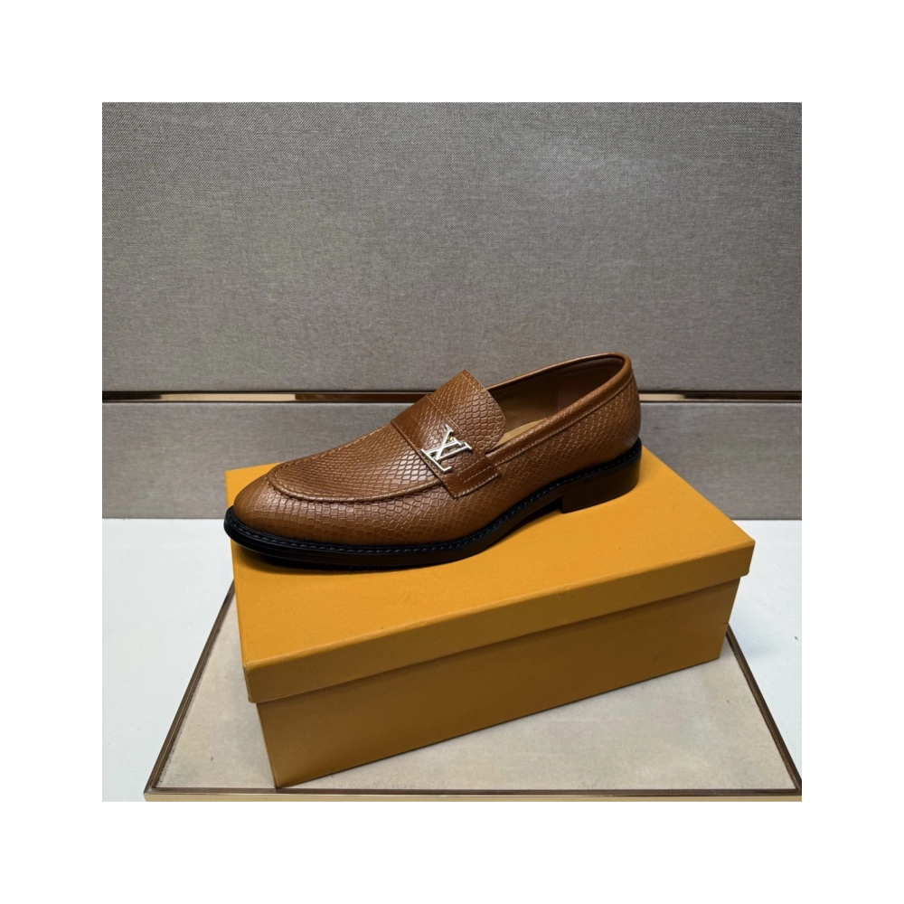 Louis Vuitton leather shoes 042,Louis Vuitton Leather Shoes,LOUIS VUITTON Sneakers,Business Shoes