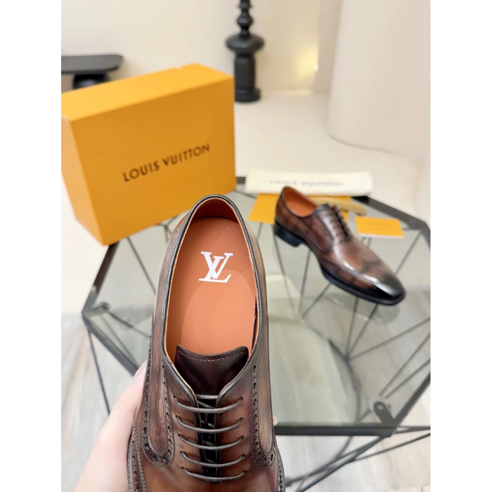 Louis Vuitton leather shoes 060,Louis Vuitton Leather Shoes,LOUIS VUITTON Sneakers,Business Shoes