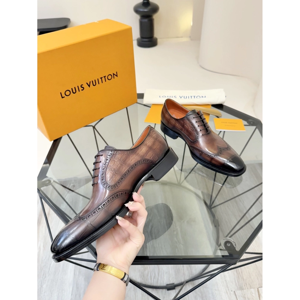 Louis Vuitton leather shoes 060,Louis Vuitton Leather Shoes,LOUIS VUITTON Sneakers,Business Shoes