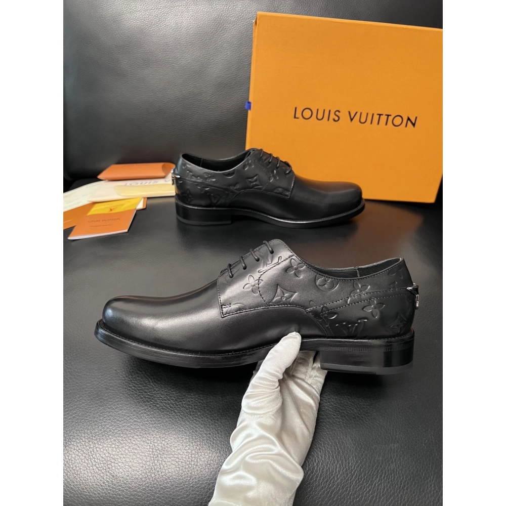 Louis Vuitton leather shoes 053,Louis Vuitton Leather Shoes,LOUIS VUITTON Sneakers,Business Shoes