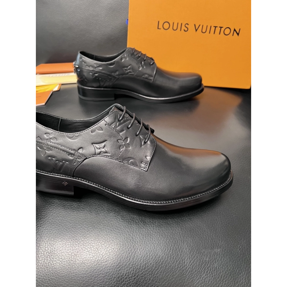 Louis Vuitton leather shoes 053,Louis Vuitton Leather Shoes,LOUIS VUITTON Sneakers,Business Shoes