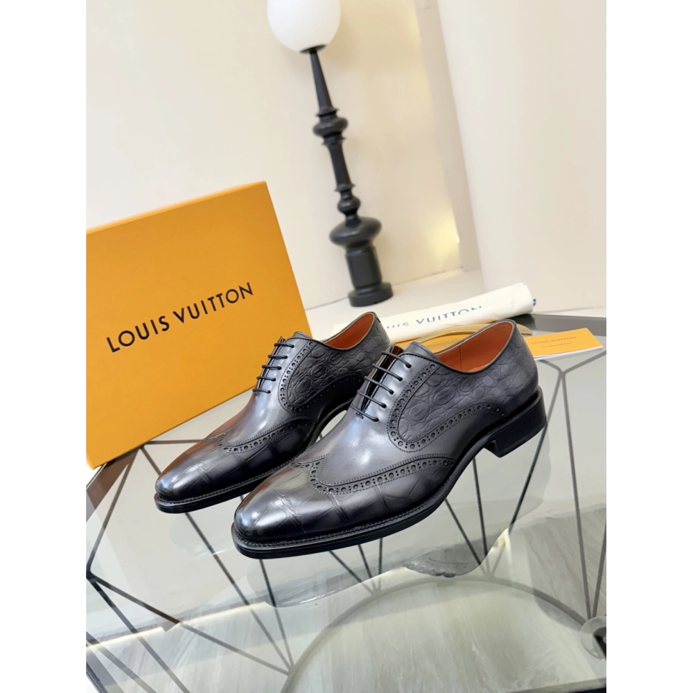 Louis Vuitton leather shoes 061,Louis Vuitton Leather Shoes,LOUIS VUITTON Sneakers,Business Shoes