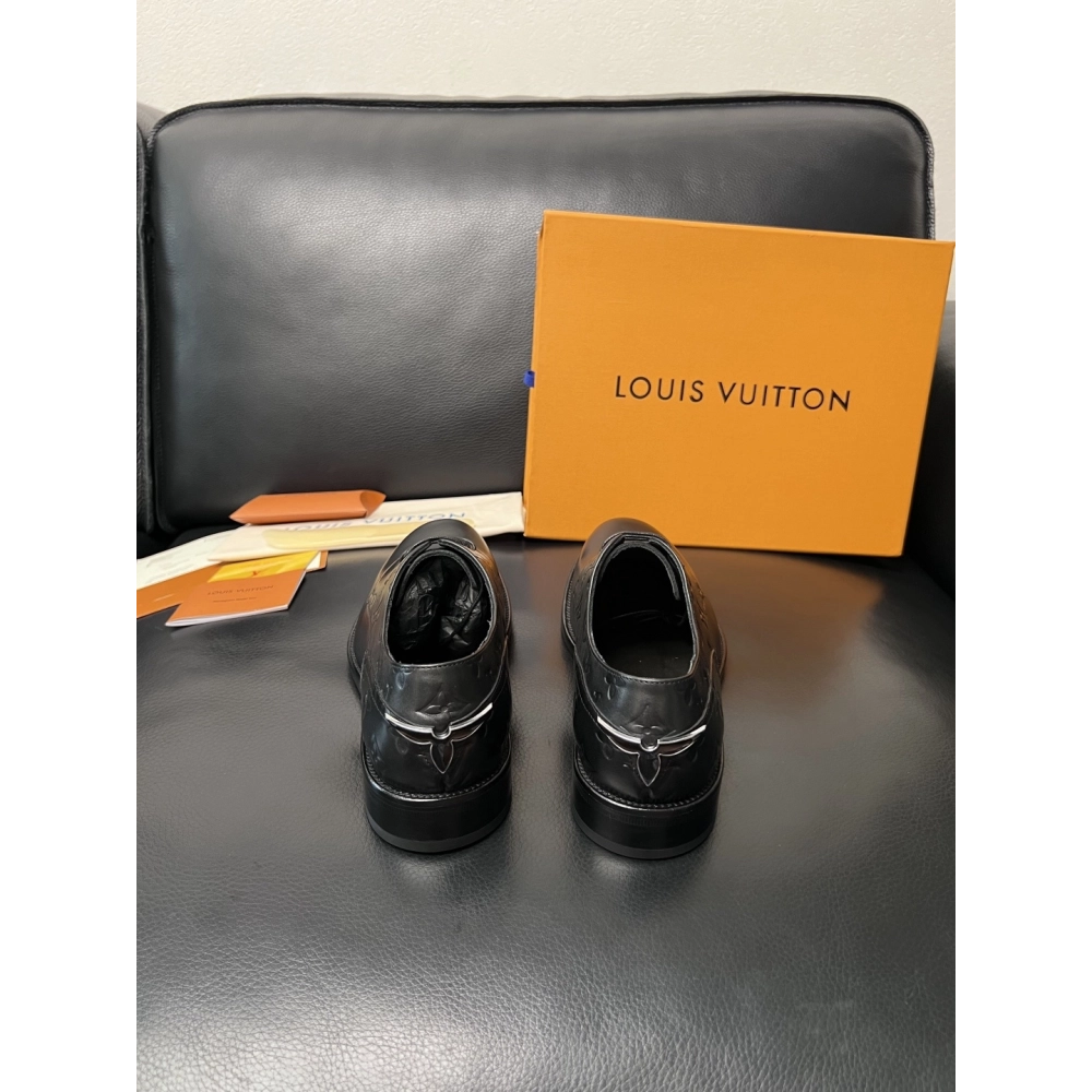 Louis Vuitton leather shoes 053,Louis Vuitton Leather Shoes,LOUIS VUITTON Sneakers,Business Shoes