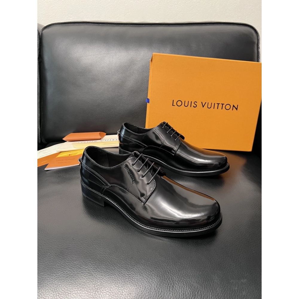 Louis Vuitton leather shoes 054,Louis Vuitton Leather Shoes,LOUIS VUITTON Sneakers,Business Shoes