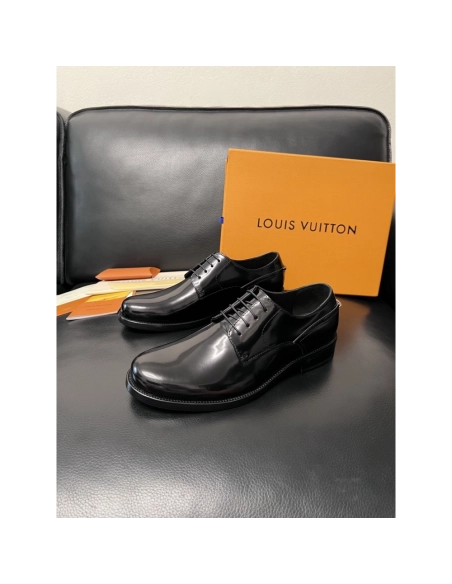 Louis Vuitton leather shoes 054,Louis Vuitton Leather Shoes,LOUIS VUITTON Sneakers,Business Shoes