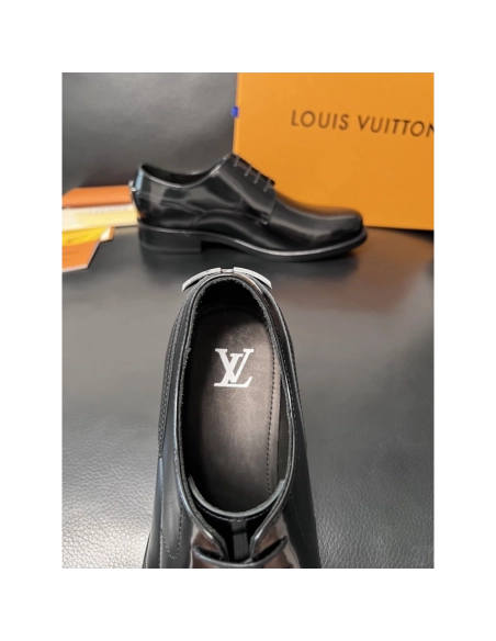 Louis Vuitton leather shoes 054,Louis Vuitton Leather Shoes,LOUIS VUITTON Sneakers,Business Shoes