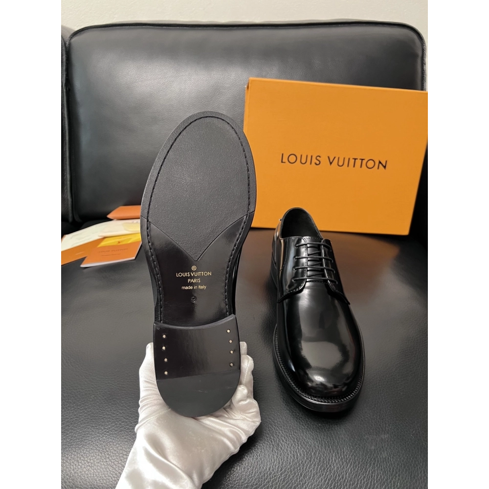 Louis Vuitton leather shoes 054,Louis Vuitton Leather Shoes,LOUIS VUITTON Sneakers,Business Shoes