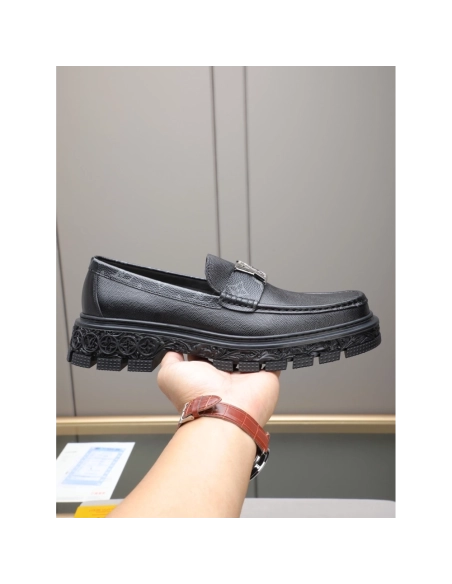 Louis Vuitton leather shoes 062,Louis Vuitton Leather Shoes,LOUIS VUITTON Sneakers,Business Shoes