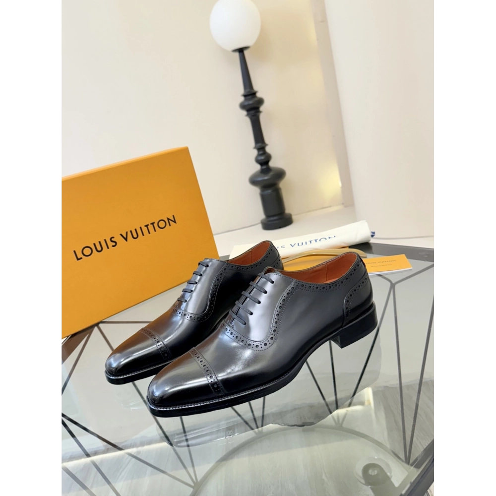 Louis Vuitton leather shoes 059,Louis Vuitton Leather Shoes,LOUIS VUITTON Sneakers,Business Shoes
