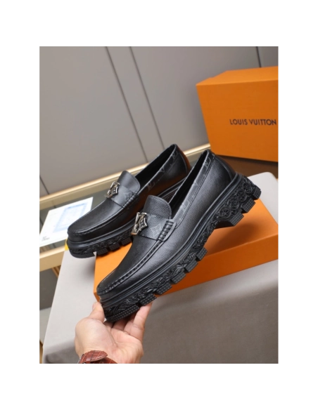 Louis Vuitton leather shoes 062,Louis Vuitton Leather Shoes,LOUIS VUITTON Sneakers,Business Shoes