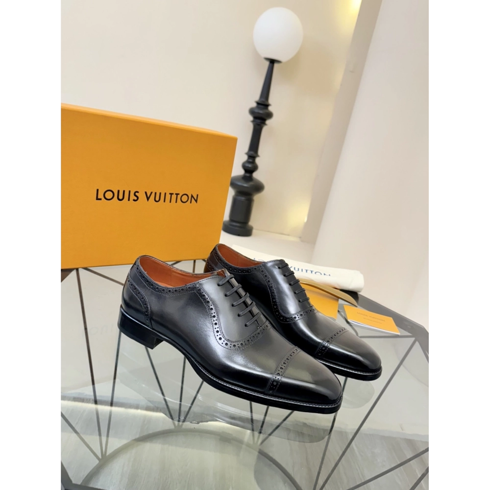 Louis Vuitton leather shoes 059,Louis Vuitton Leather Shoes,LOUIS VUITTON Sneakers,Business Shoes