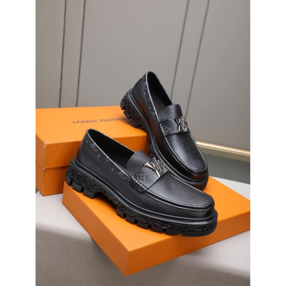 Louis Vuitton leather shoes 062,Louis Vuitton Leather Shoes,LOUIS VUITTON Sneakers,Business Shoes
