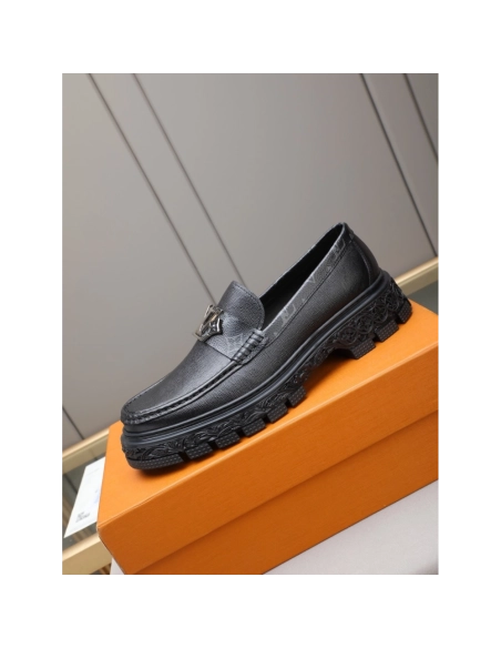 Louis Vuitton leather shoes 062,Louis Vuitton Leather Shoes,LOUIS VUITTON Sneakers,Business Shoes
