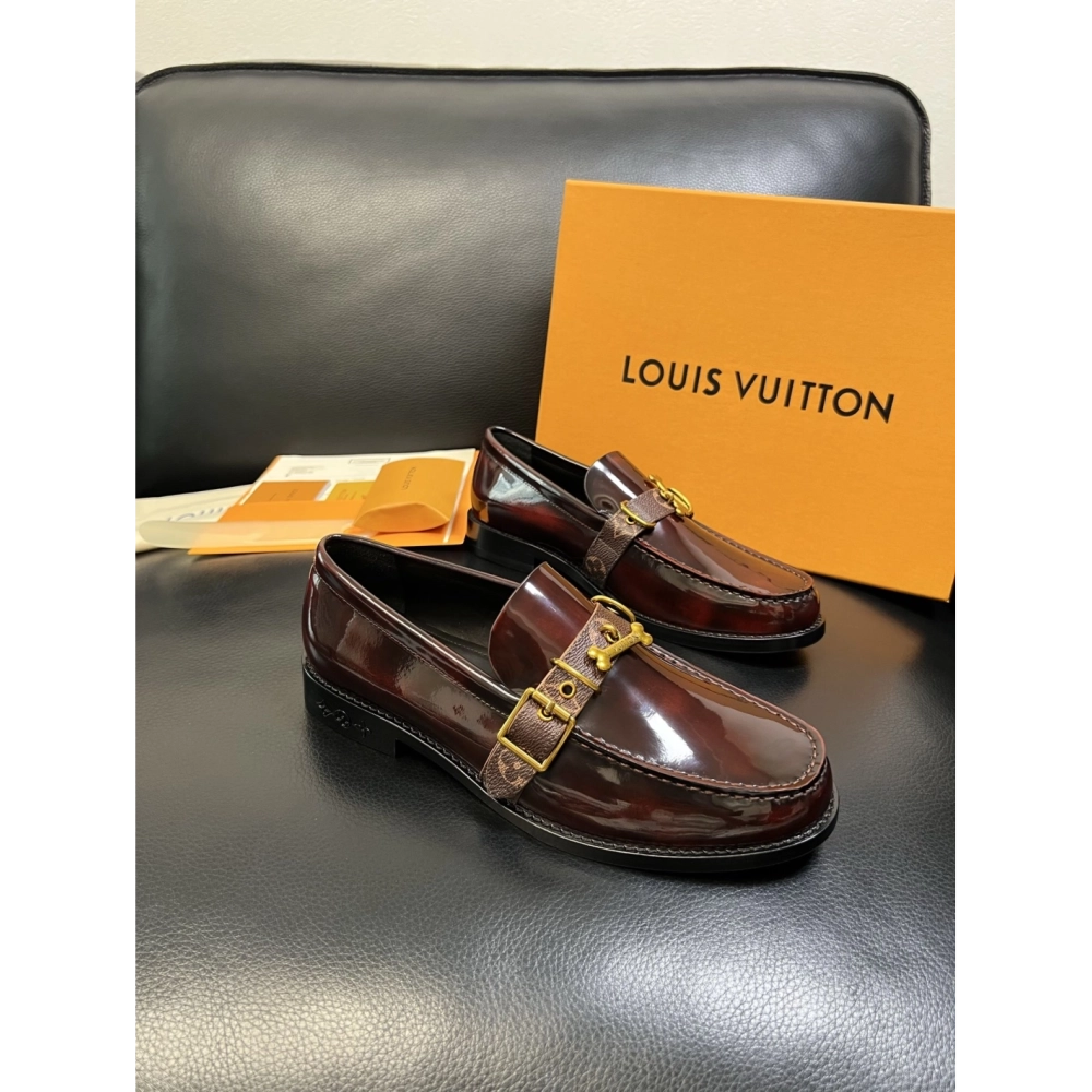 Louis Vuitton leather shoes 063,Louis Vuitton Leather Shoes,LOUIS VUITTON Sneakers,Business Shoes