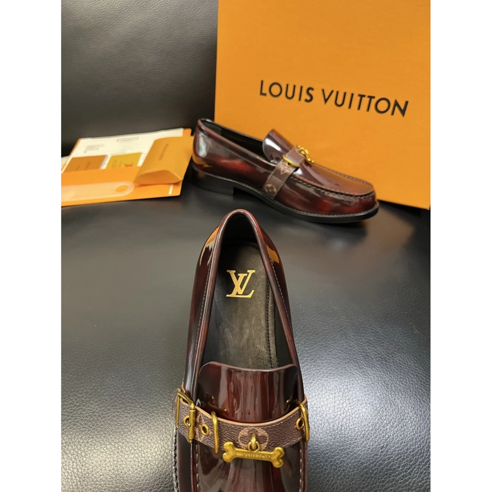 Louis Vuitton leather shoes 063,Louis Vuitton Leather Shoes,LOUIS VUITTON Sneakers,Business Shoes
