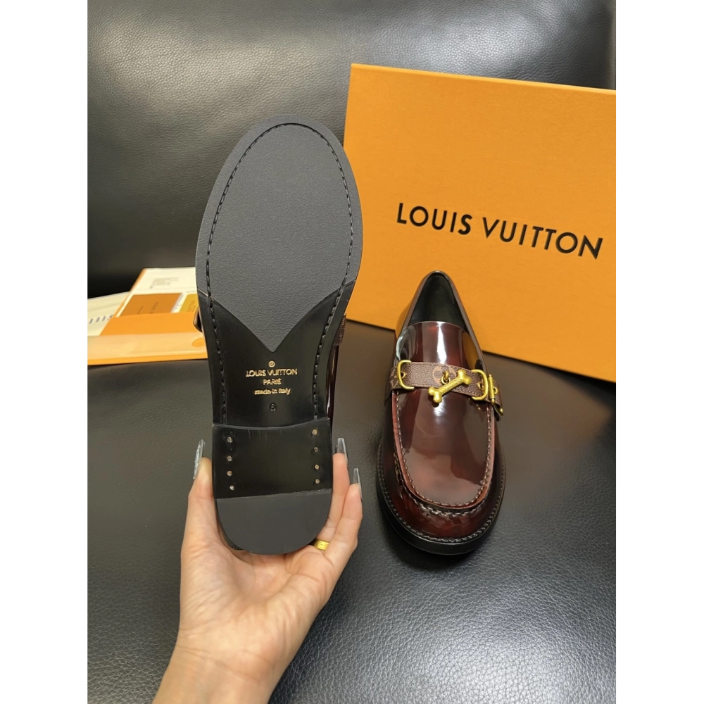 Louis Vuitton leather shoes 063,Louis Vuitton Leather Shoes,LOUIS VUITTON Sneakers,Business Shoes