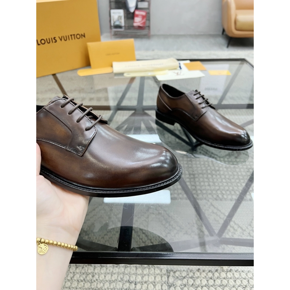Louis Vuitton leather shoes 096,Louis Vuitton Leather Shoes,LOUIS VUITTON Sneakers,Business Shoes