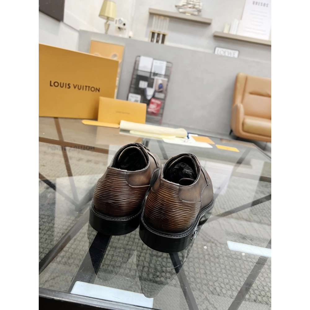 Louis Vuitton leather shoes 096,Louis Vuitton Leather Shoes,LOUIS VUITTON Sneakers,Business Shoes