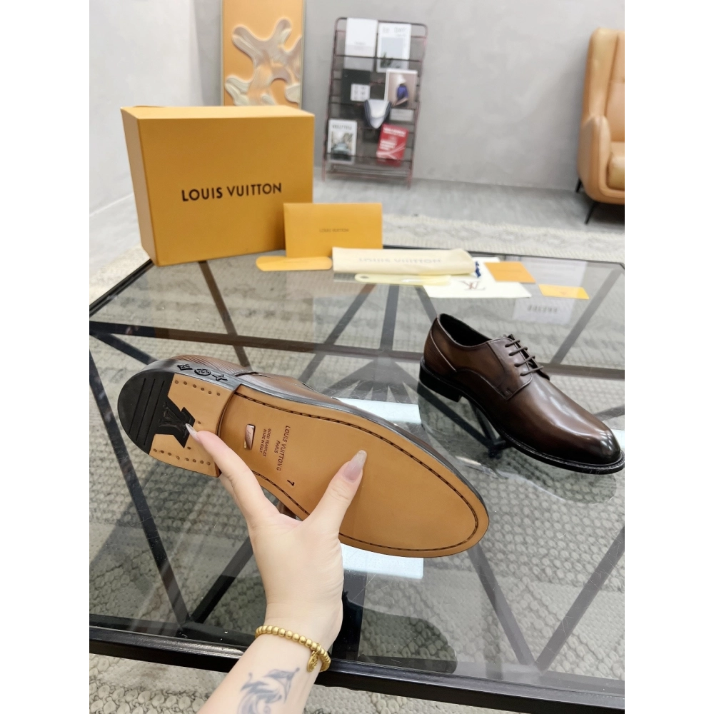 Louis Vuitton leather shoes 096,Louis Vuitton Leather Shoes,LOUIS VUITTON Sneakers,Business Shoes