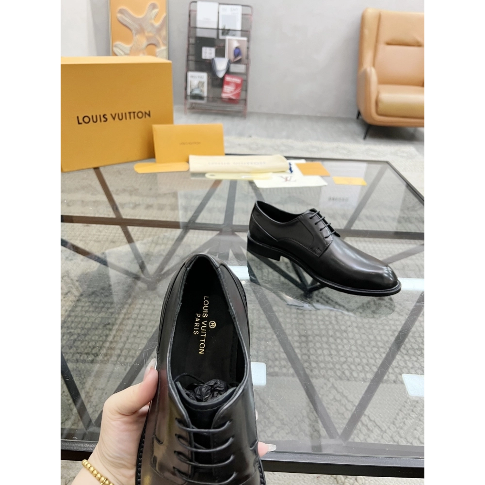 Louis Vuitton leather shoes 097,Louis Vuitton Leather Shoes,LOUIS VUITTON Sneakers,Business Shoes