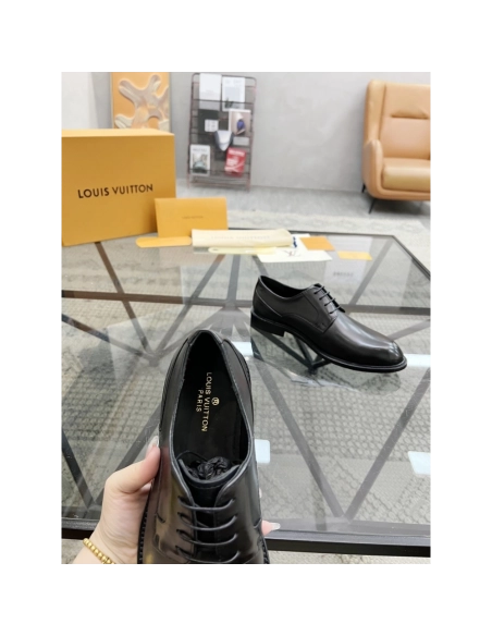 Louis Vuitton leather shoes 097,Louis Vuitton Leather Shoes,LOUIS VUITTON Sneakers,Business Shoes