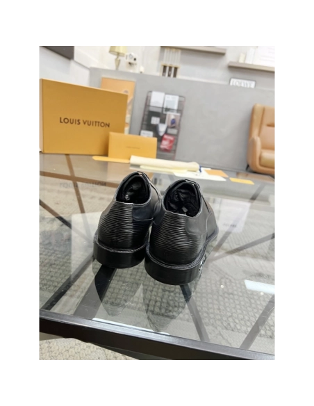 Louis Vuitton leather shoes 097,Louis Vuitton Leather Shoes,LOUIS VUITTON Sneakers,Business Shoes