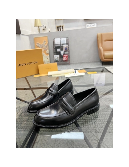 Louis Vuitton leather shoes 098,Louis Vuitton Leather Shoes,LOUIS VUITTON Sneakers,Business Shoes