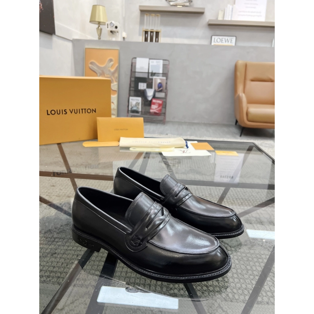 Louis Vuitton leather shoes 098,Louis Vuitton Leather Shoes,LOUIS VUITTON Sneakers,Business Shoes