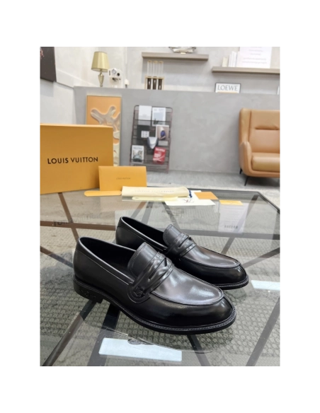 Louis Vuitton leather shoes 098,Louis Vuitton Leather Shoes,LOUIS VUITTON Sneakers,Business Shoes