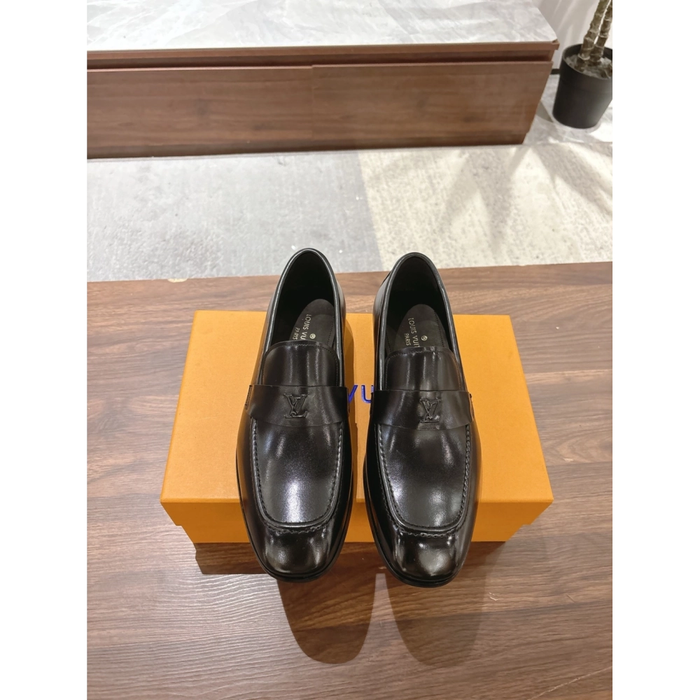 Louis Vuitton leather shoes 103,Louis Vuitton Leather Shoes,LOUIS VUITTON Sneakers,Business Shoes