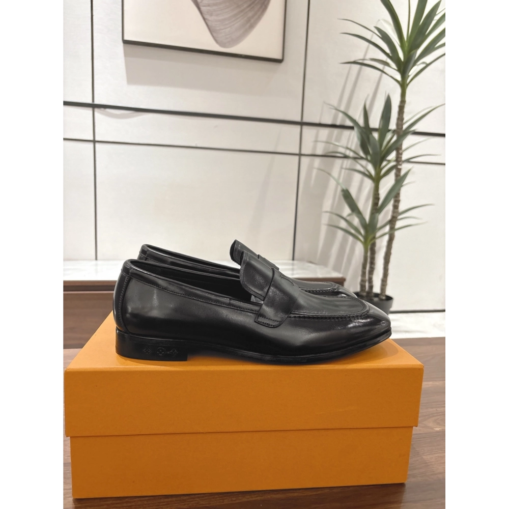 Louis Vuitton leather shoes 103,Louis Vuitton Leather Shoes,LOUIS VUITTON Sneakers,Business Shoes
