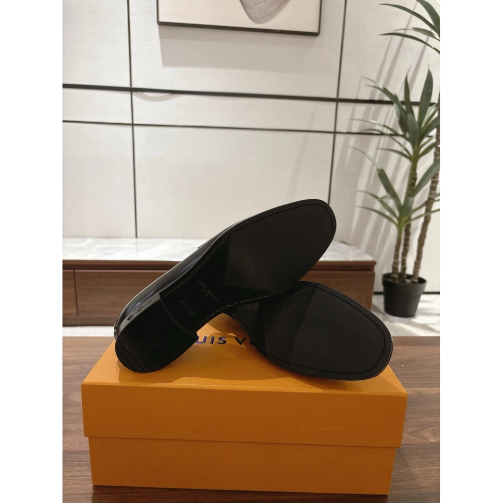 Louis Vuitton leather shoes 103,Louis Vuitton Leather Shoes,LOUIS VUITTON Sneakers,Business Shoes